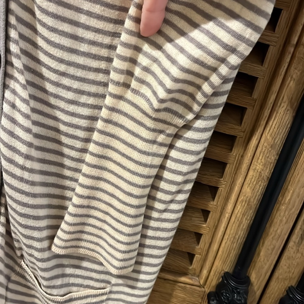 JCrew tunic - Picture 4 of 6